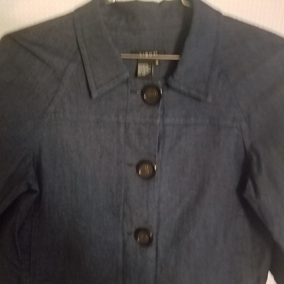 Light Jean jacket - Picture 4 of 11